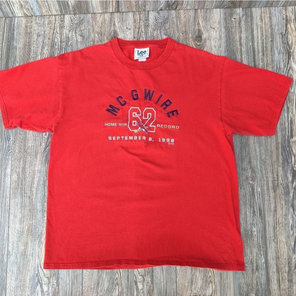 Vintage 98' Mark McGwire home run Record (XL)